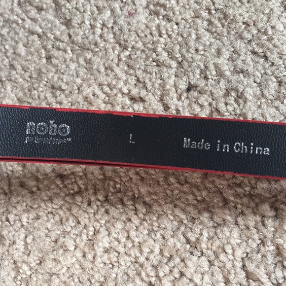 No Boundaries red skinny belt - Picture 4 of 5